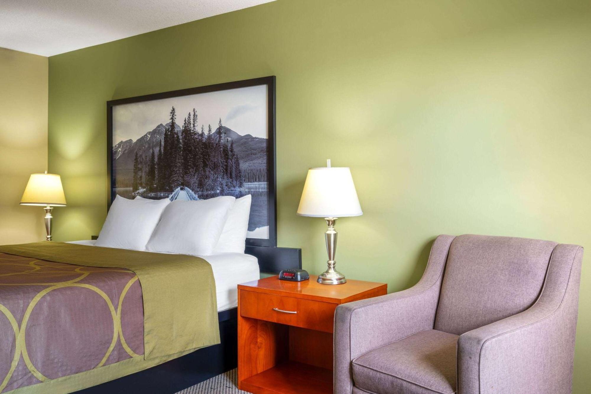 Super 8 By Wyndham Sherwood Park/Edmonton Area Eksteriør billede