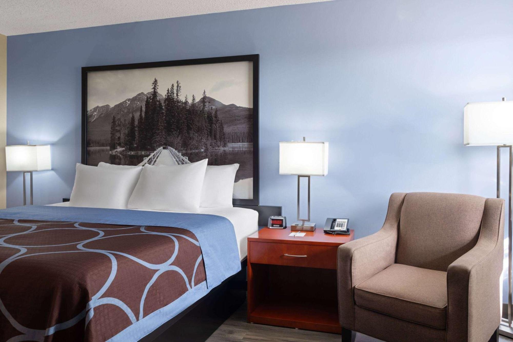 Super 8 By Wyndham Sherwood Park/Edmonton Area Eksteriør billede